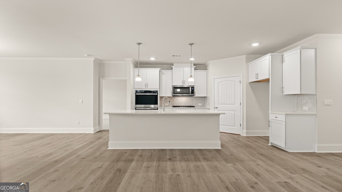 38 Lakeview Point Dallas GA 30157