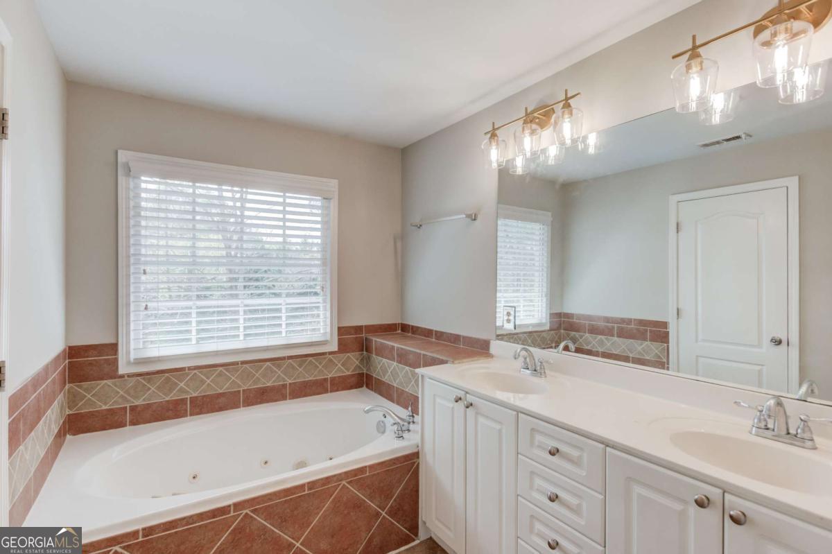 11007 Lorin Way Duluth GA 30097