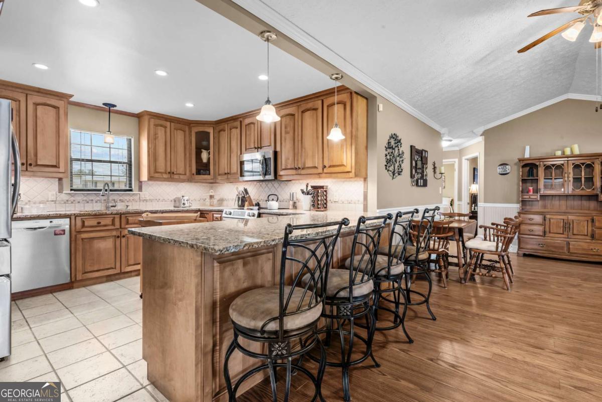 124 Bourbon Point Eatonton GA 31024