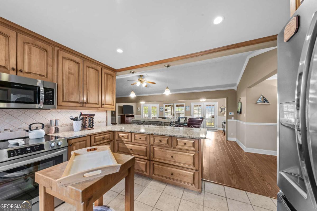 124 Bourbon Point Eatonton GA 31024