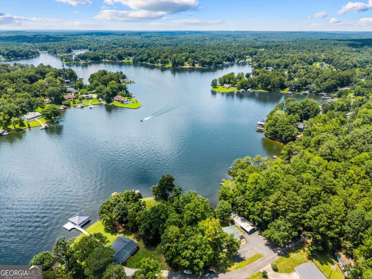 124 Bourbon Point Eatonton GA 31024