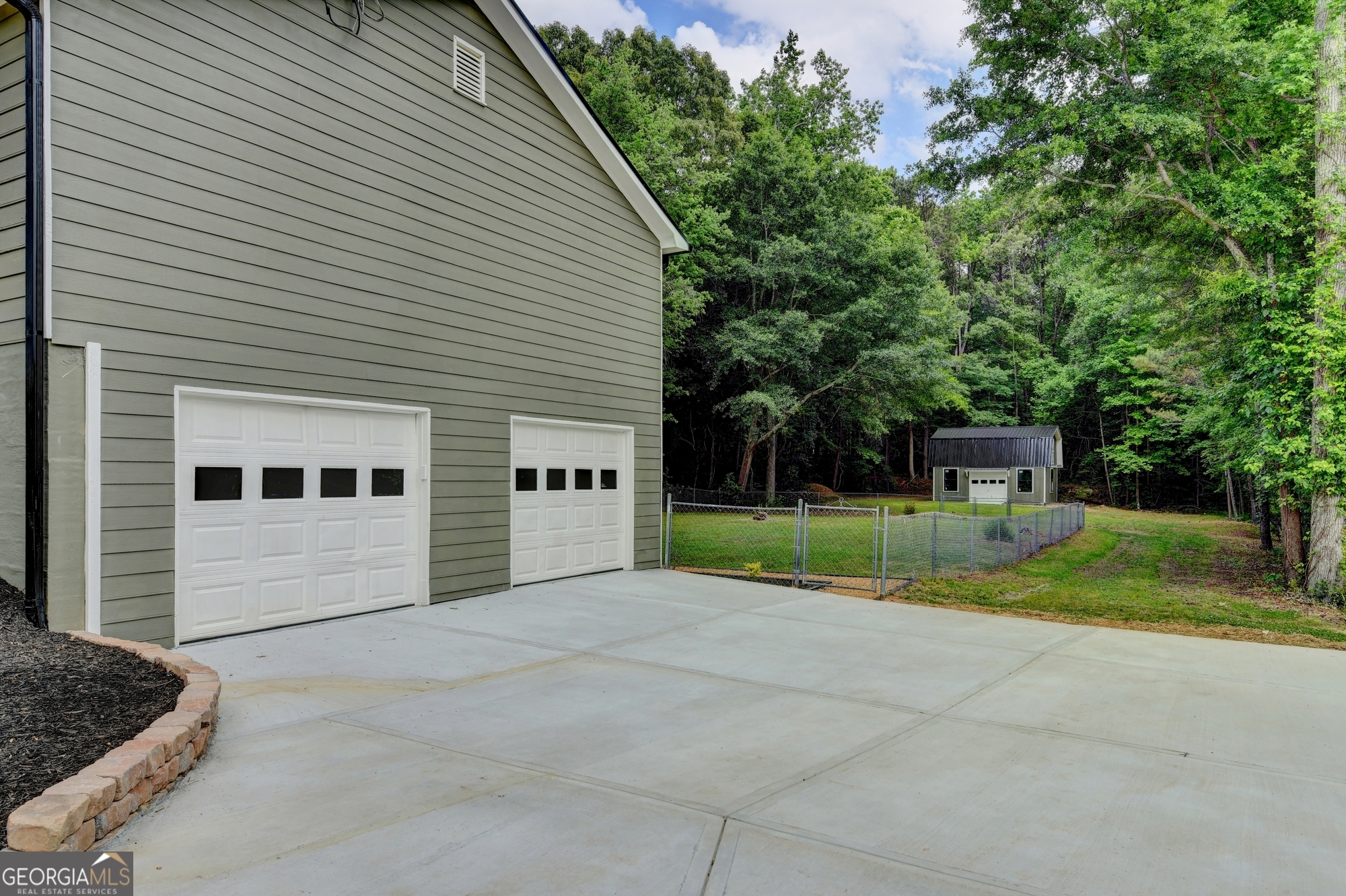 1625 Peachtree Circle Lawrenceville GA 30043