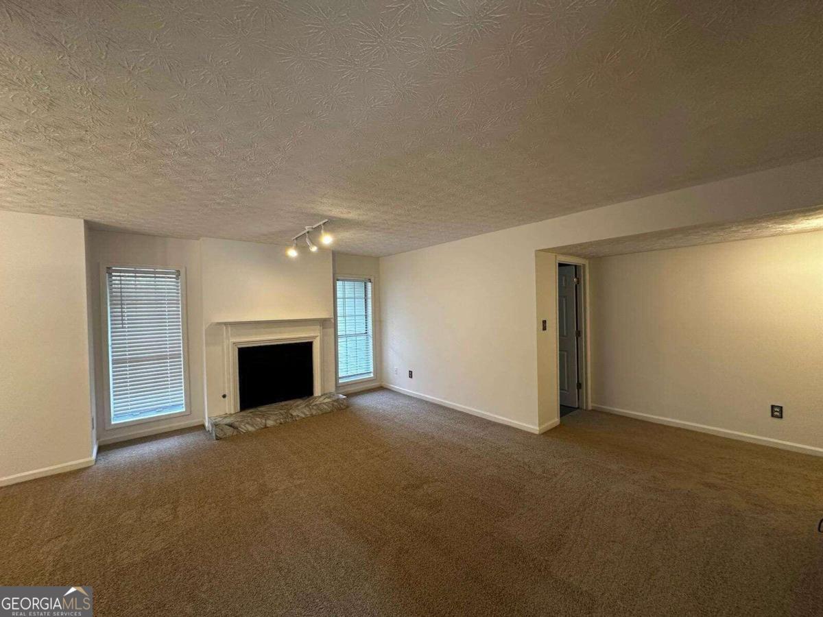 1101 Lenox Way NE Atlanta GA 30324