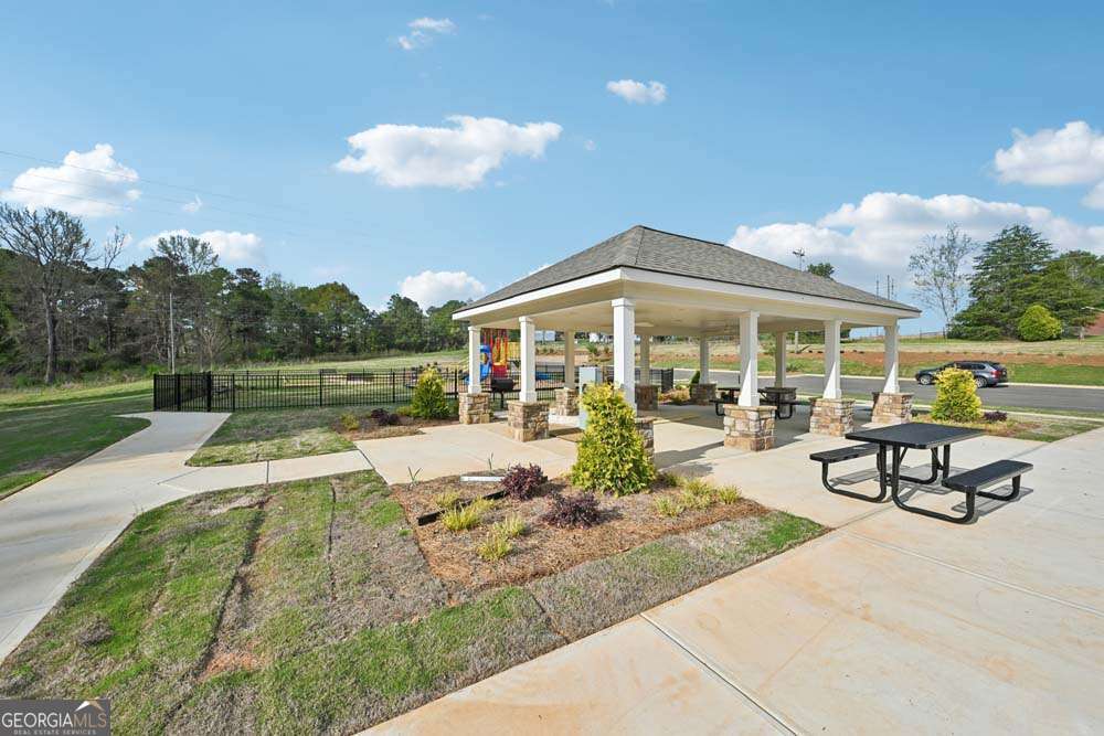 240 Silverleaf Trail Bethlehem GA 30620