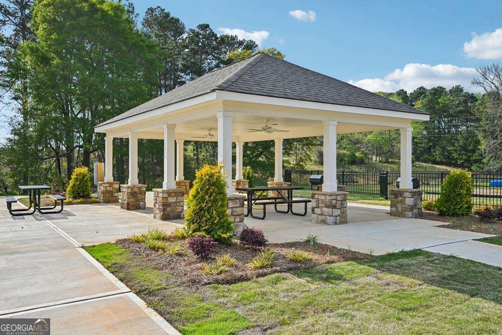 240 Silverleaf Trail Bethlehem GA 30620