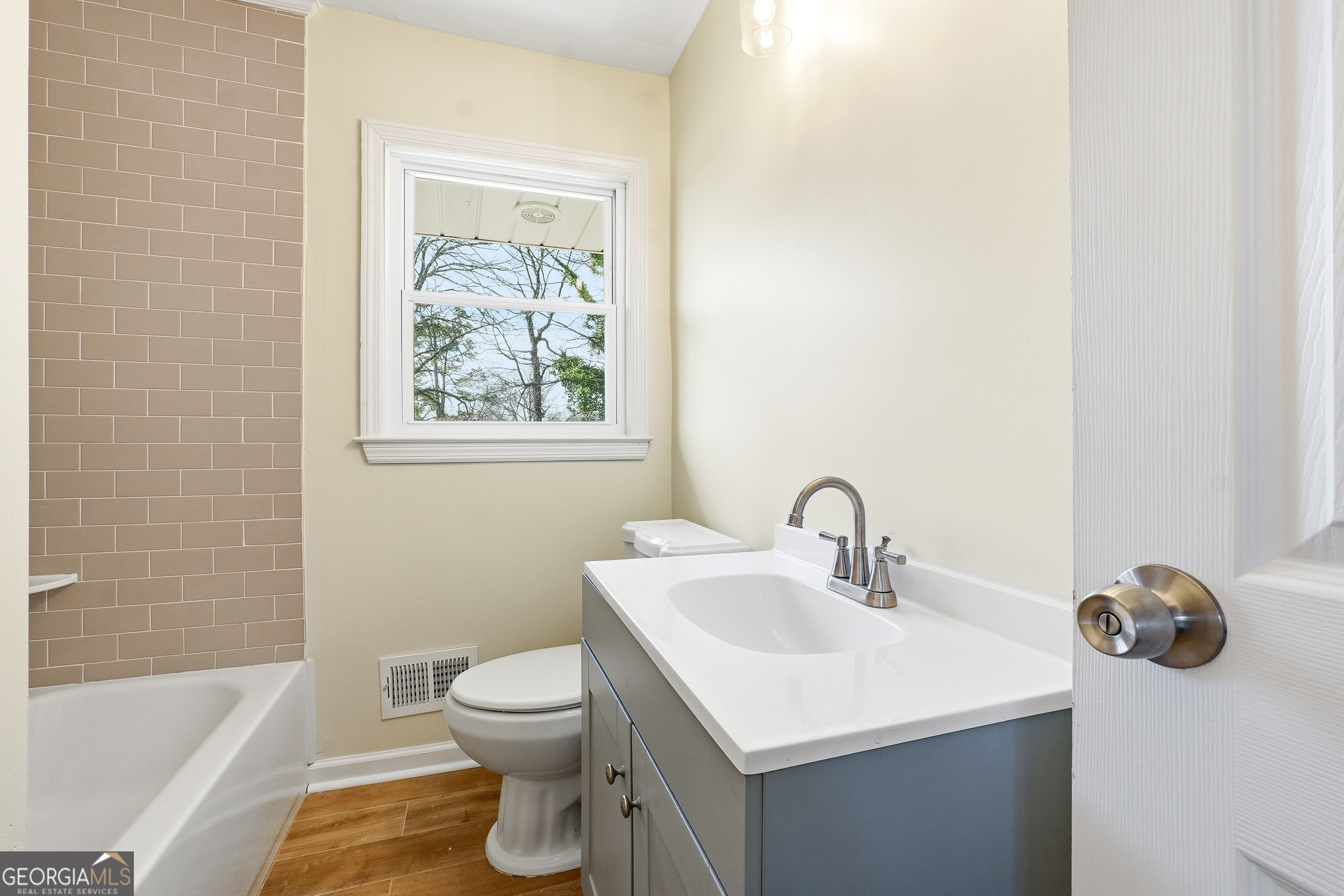 2653 Flagstone Drive SE Atlanta GA 30316