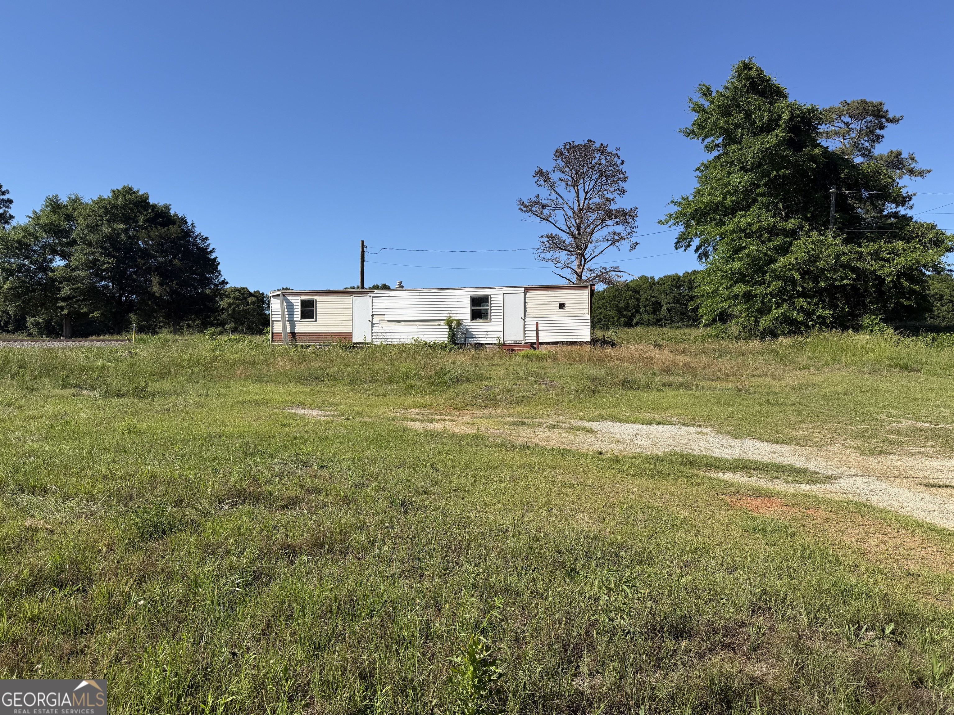 265 Aldora Street Barnesville GA 30204
