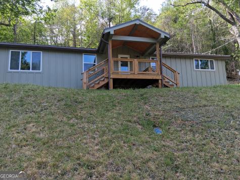 143 Nelson Avenue Clayton GA 30525