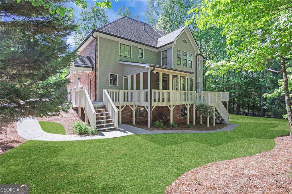 1005 Autumn Close Milton GA 30004