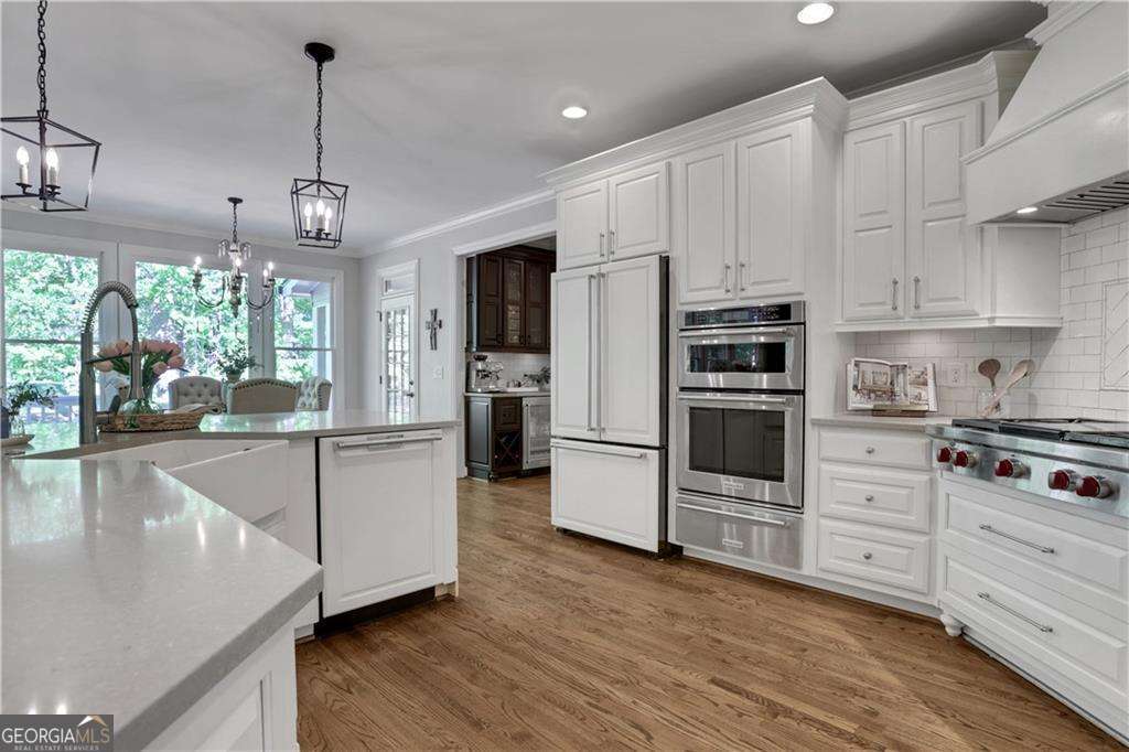 1005 Autumn Close Milton GA 30004
