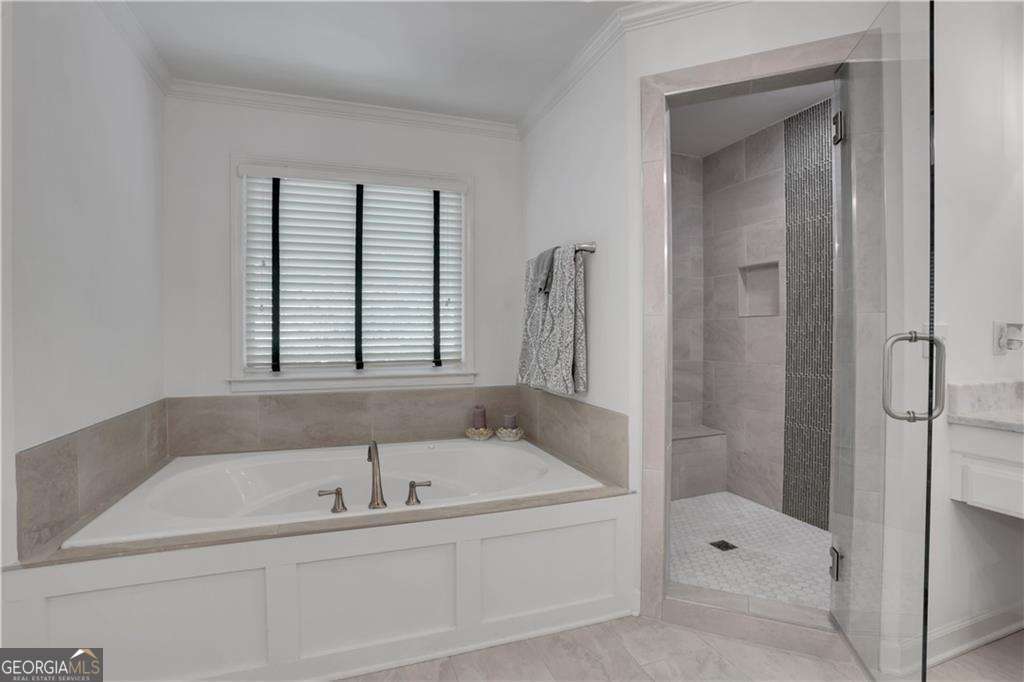1005 Autumn Close Milton GA 30004