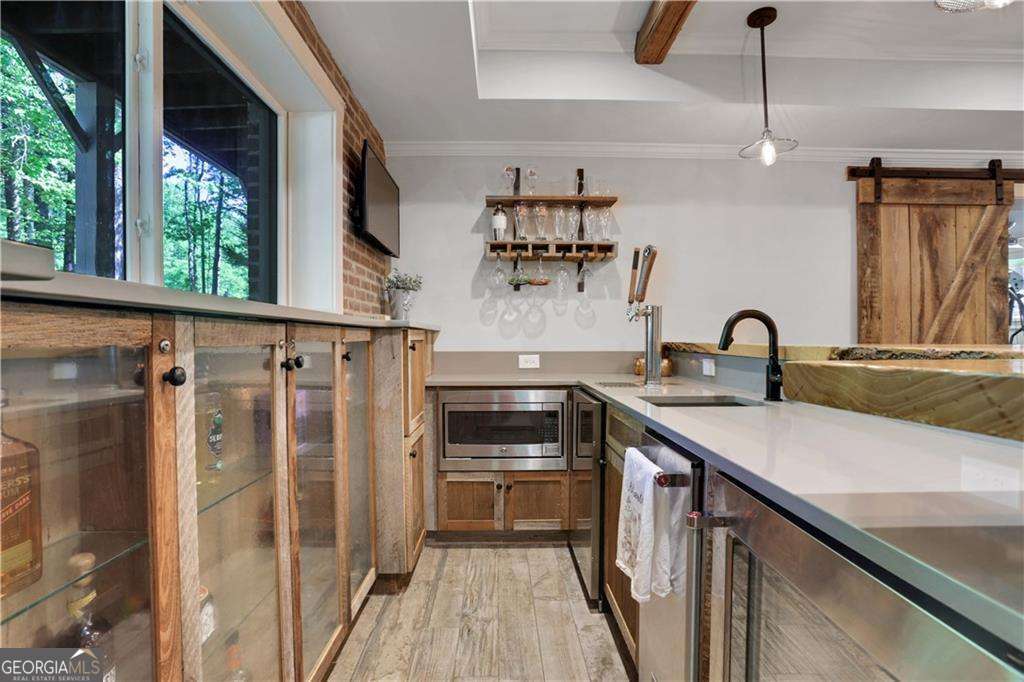 1005 Autumn Close Milton GA 30004
