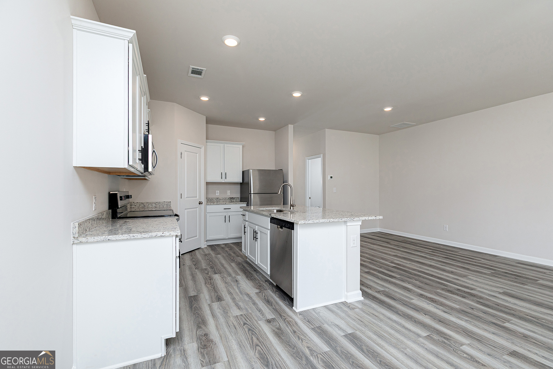3967 Hidden River Lane Oakwood GA 30566