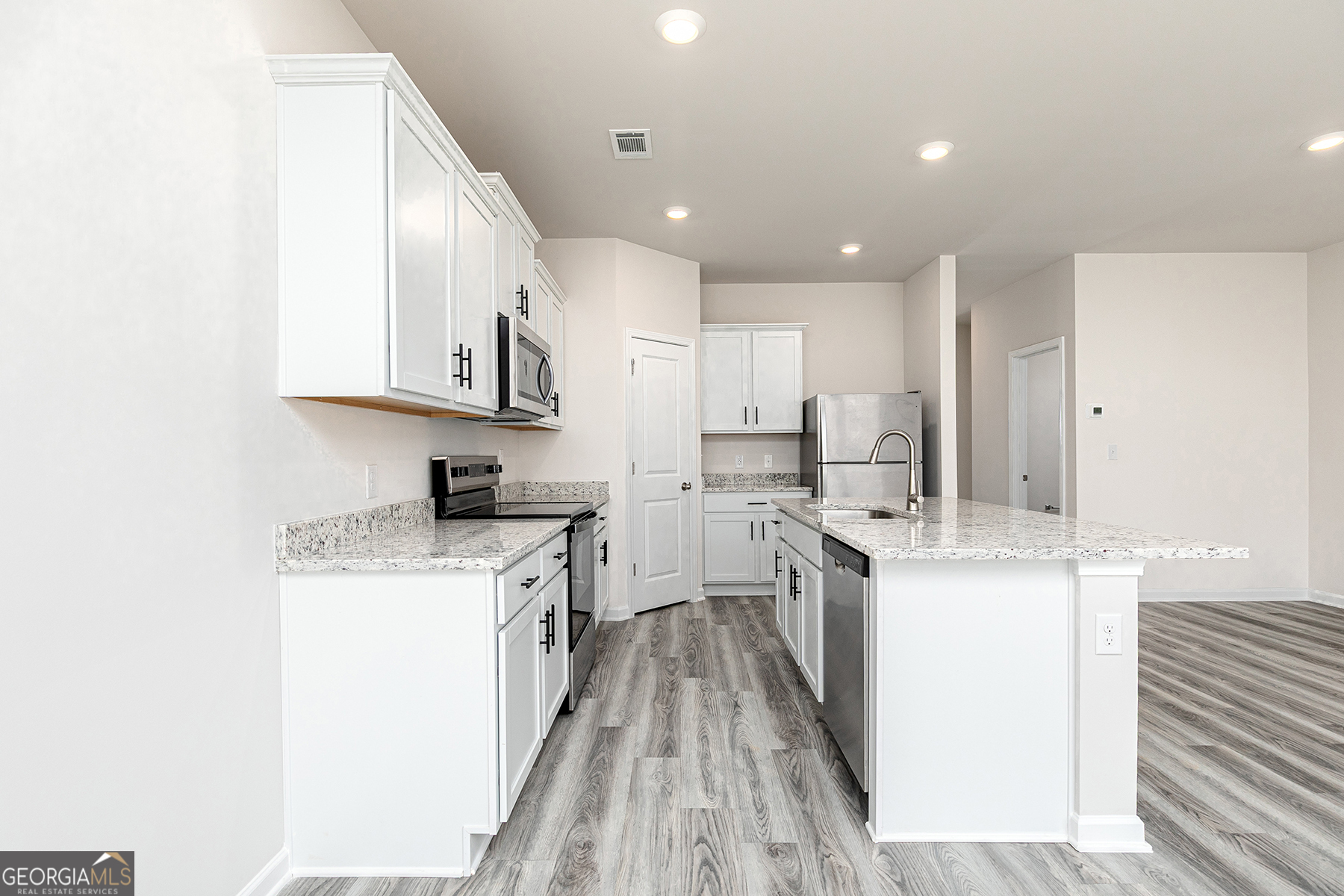 3967 Hidden River Lane Oakwood GA 30566