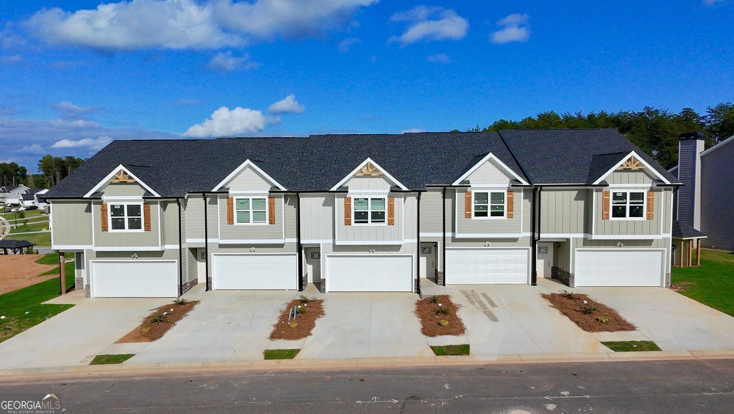 6362 Pine Ridge Point Lula GA 30554