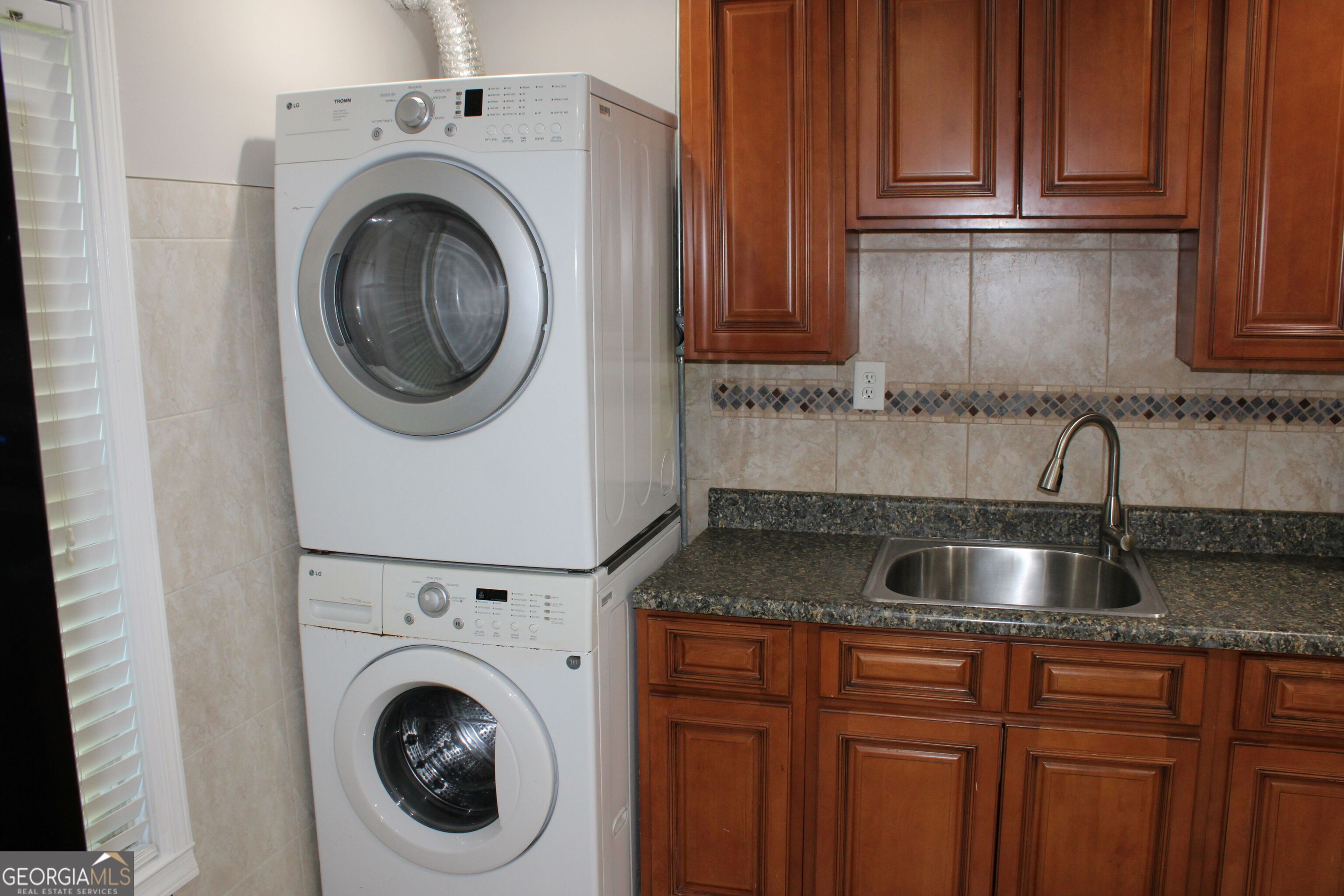 2115 Julien Overlook Conyers GA 30012