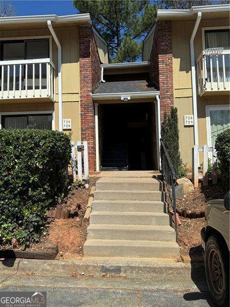 728 Hanover Lane SE Marietta GA 30067