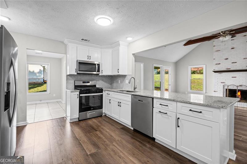 1194 Meadow Oaks Drive NW Acworth GA 30102