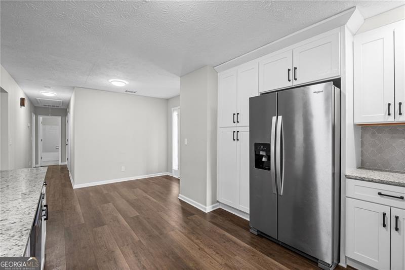 1194 Meadow Oaks Drive NW Acworth GA 30102