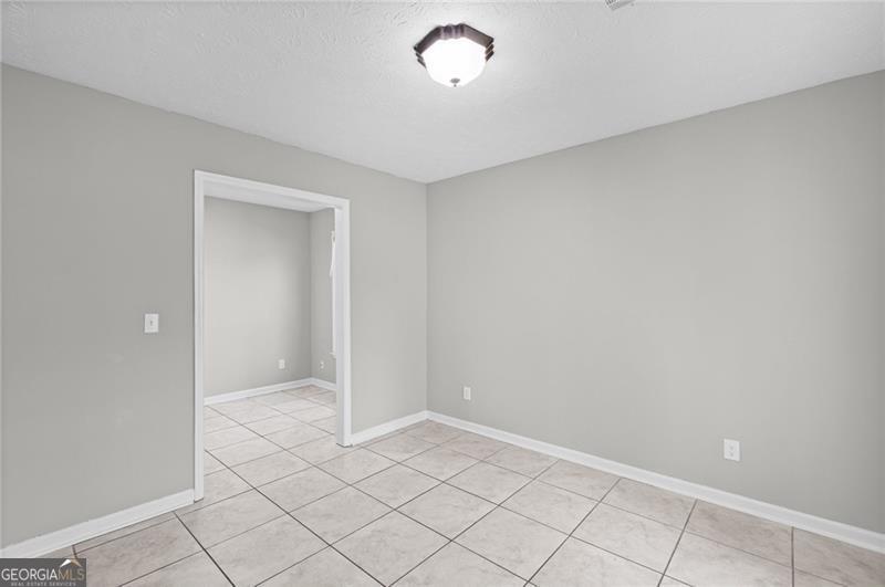 1194 Meadow Oaks Drive NW Acworth GA 30102