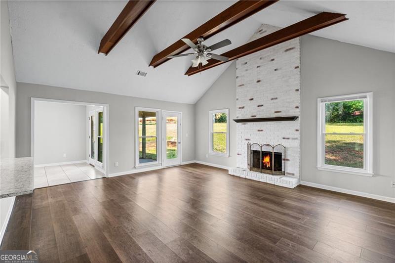 1194 Meadow Oaks Drive NW Acworth GA 30102