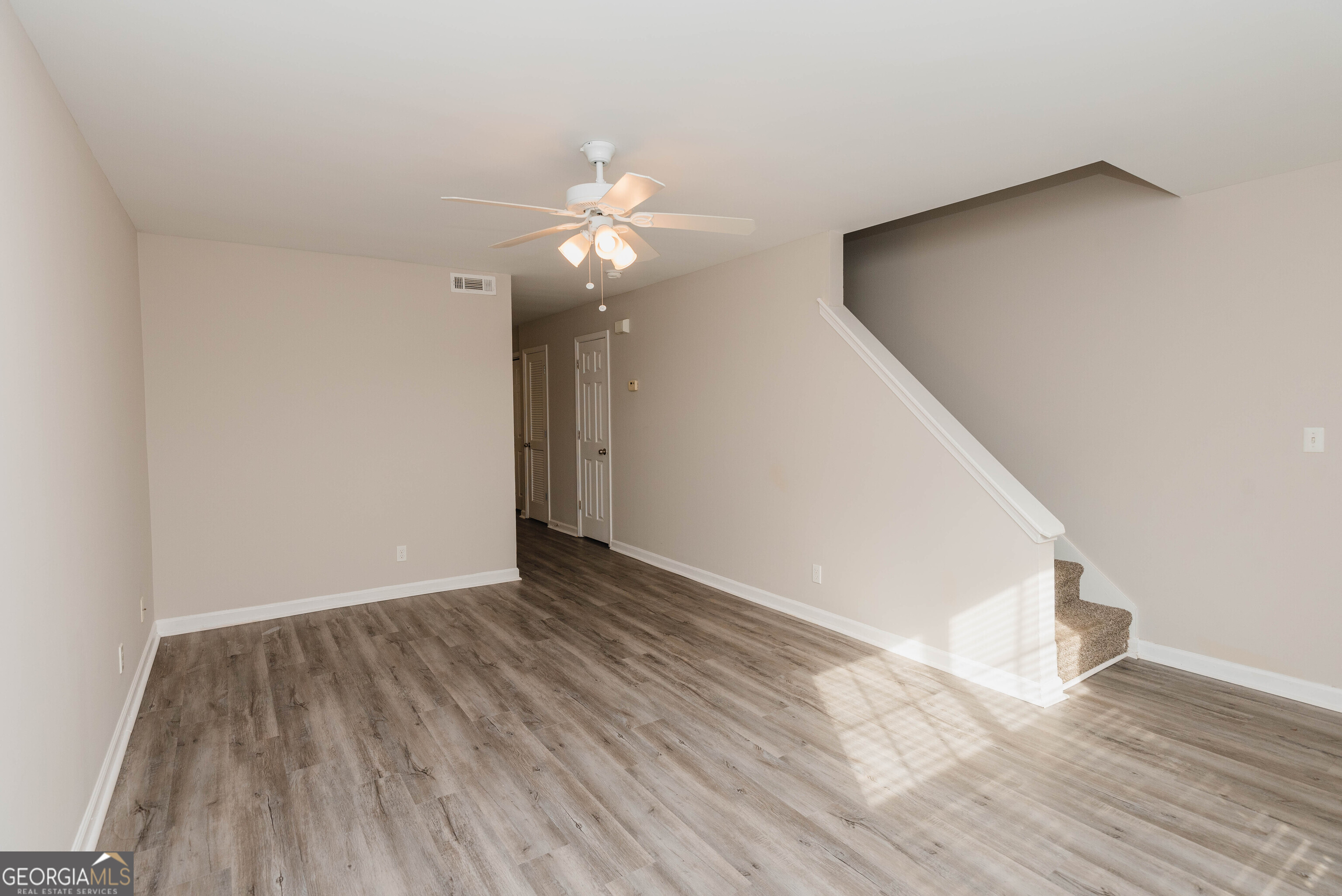 424 W I Parkway Dallas GA 30132