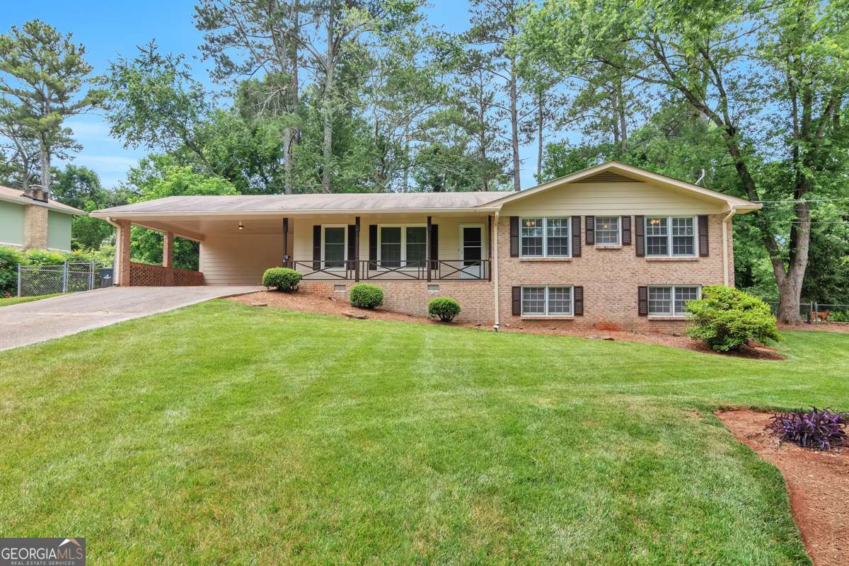 759 Glen Circle Lawrenceville GA 30044