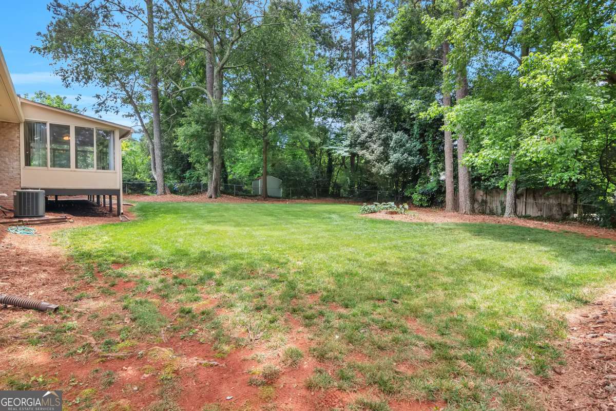759 Glen Circle Lawrenceville GA 30044