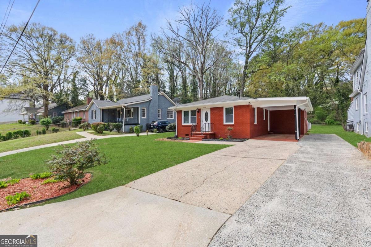 628 S Evelyn Place NW Atlanta GA 30318