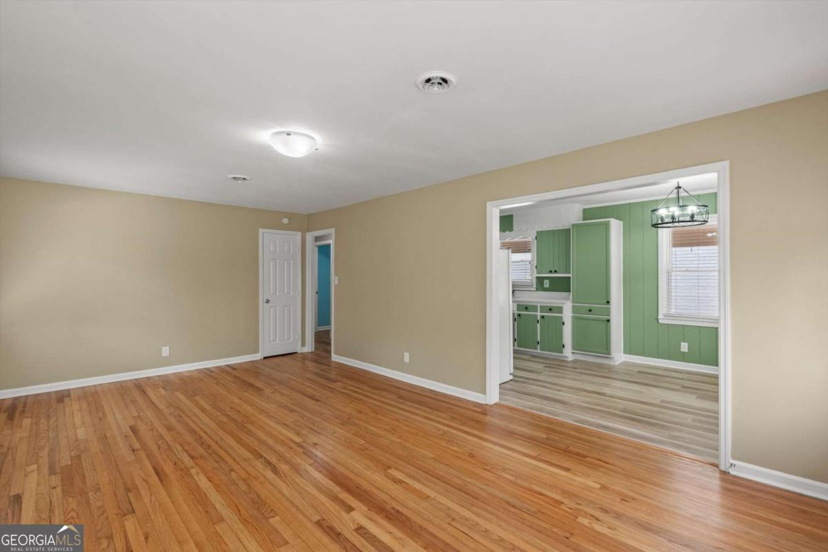 628 S Evelyn Place NW Atlanta GA 30318