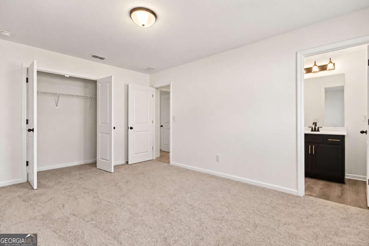 54 Mayfair Street Dawsonville GA 30534