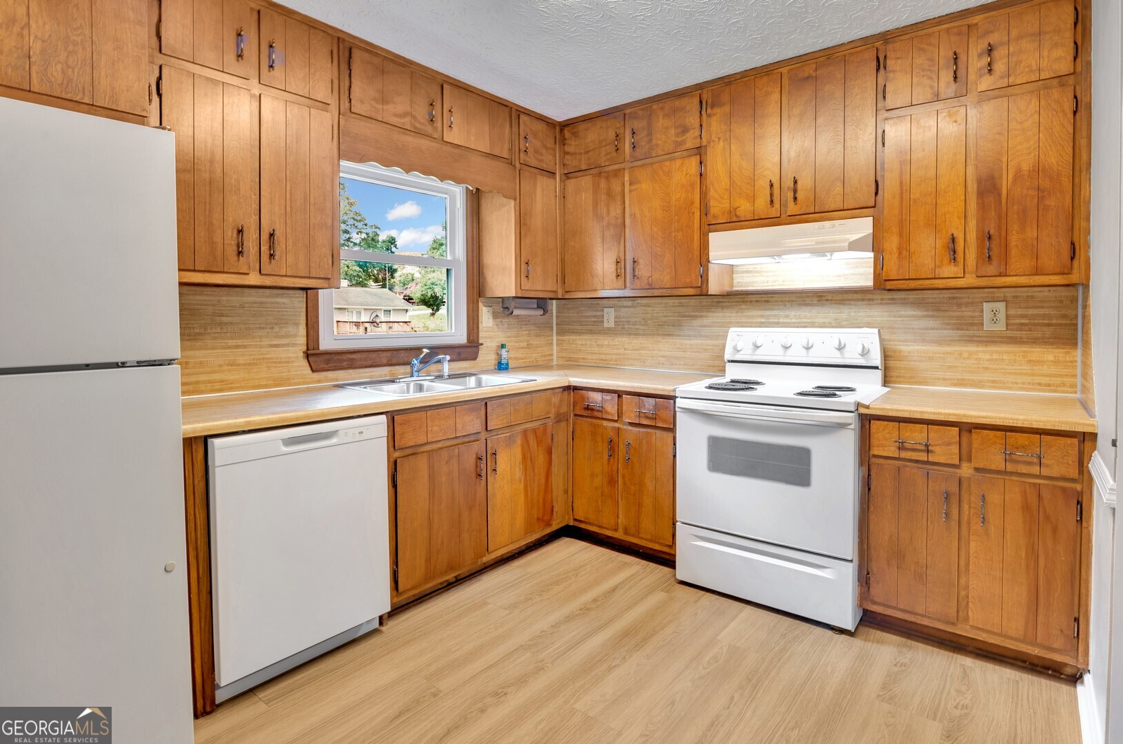 905 Rambling Rose Court NW Conyers GA 30012