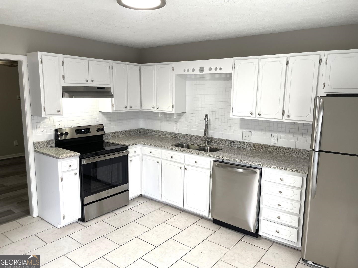 859 Park Place Conyers GA 30012