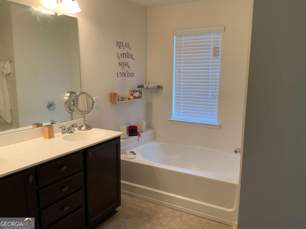 3421 Open Fields Drive Snellville GA 30078