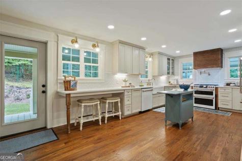 12485 Reinhardt Colle Parkway Waleska GA 30183