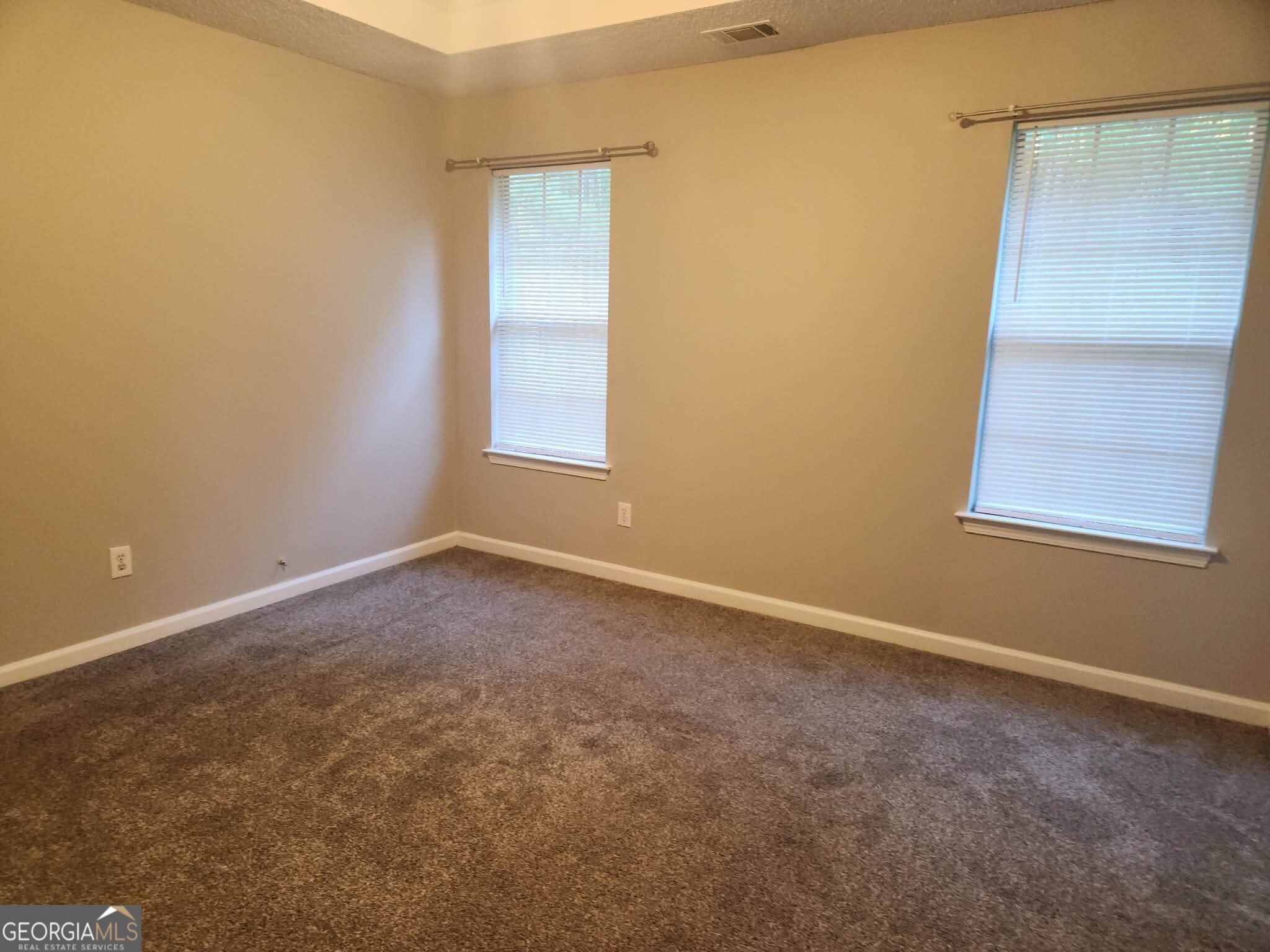 1535 Rogers Crossing Drive Lithonia GA 30058