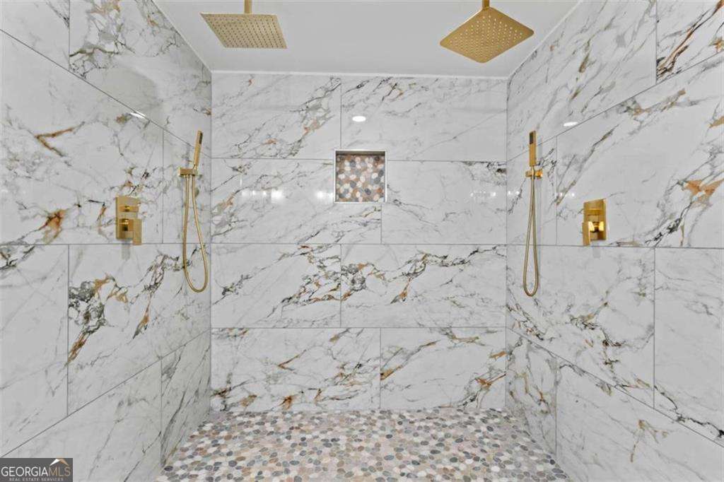 2023 Stoneleigh Drive Stone Mountain GA 30087