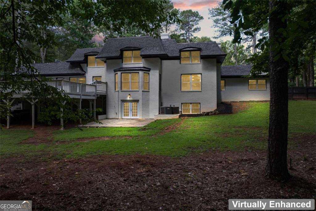 2023 Stoneleigh Drive Stone Mountain GA 30087