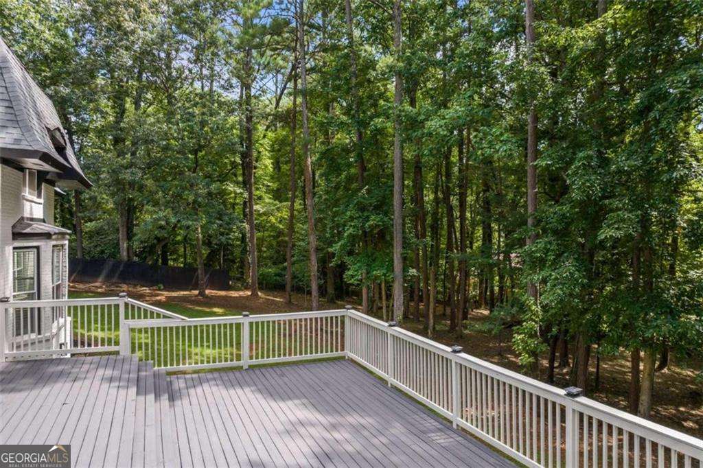 2023 Stoneleigh Drive Stone Mountain GA 30087