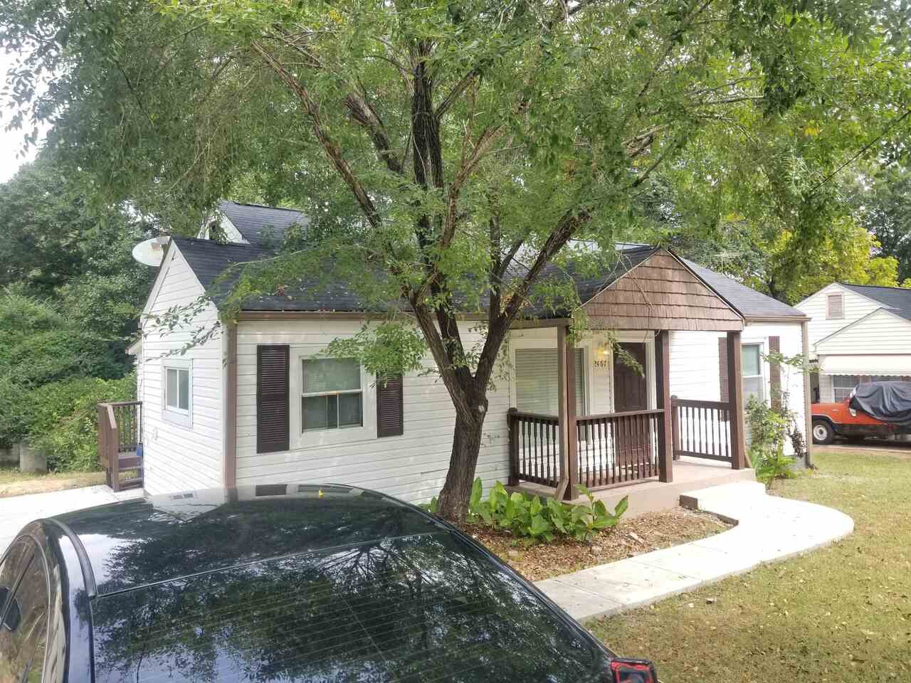 2467 Calvin Avenue East Point GA 30344