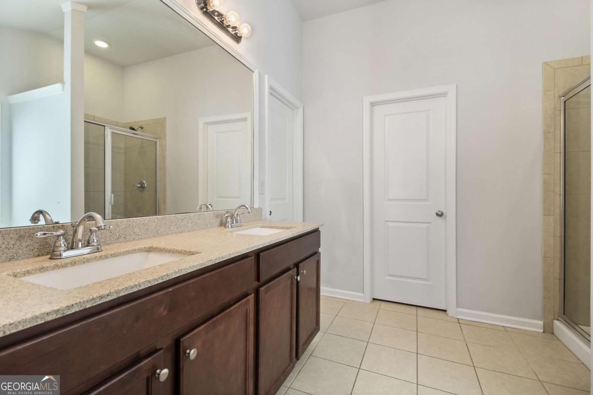 5090 Breezewood Circle Alpharetta GA 30004