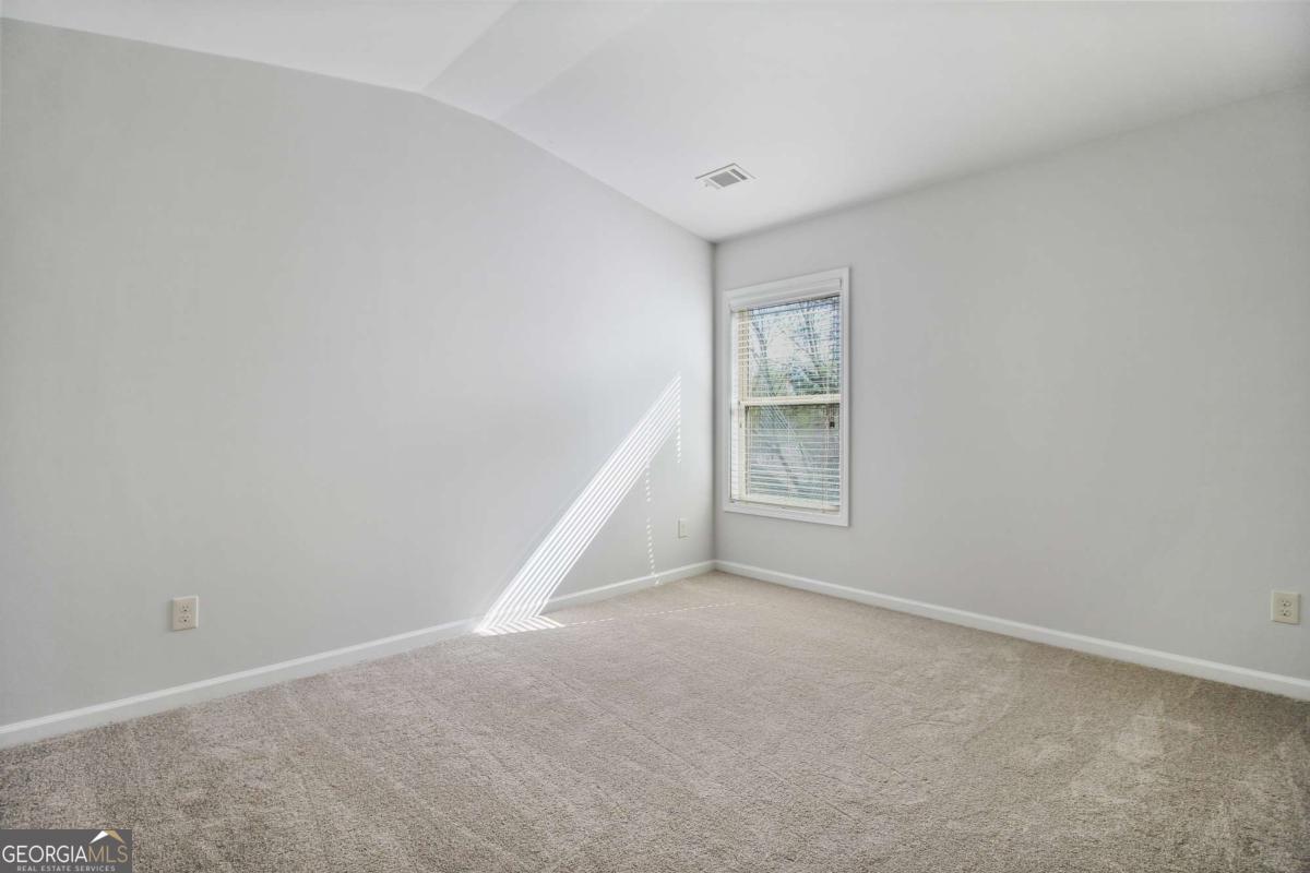 5090 Breezewood Circle Alpharetta GA 30004