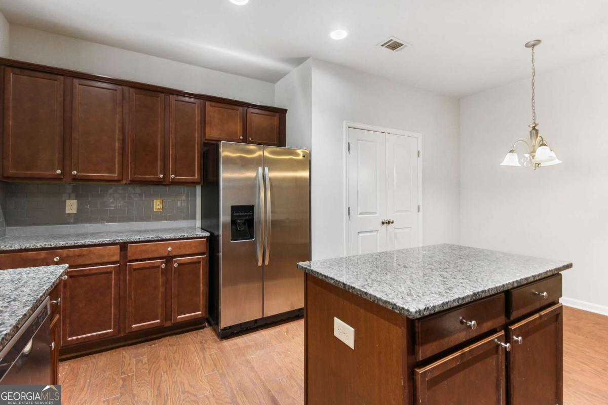 5090 Breezewood Circle Alpharetta GA 30004