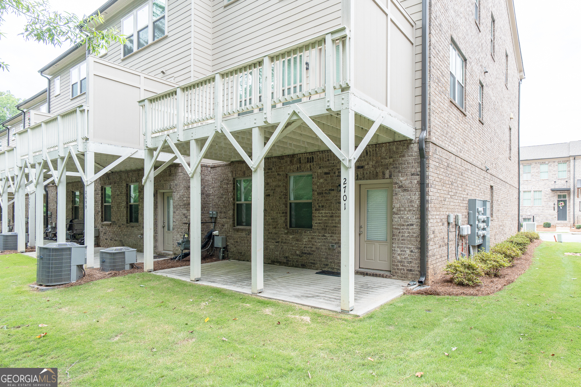 2701 Cedar Pine Way Doraville GA 30360