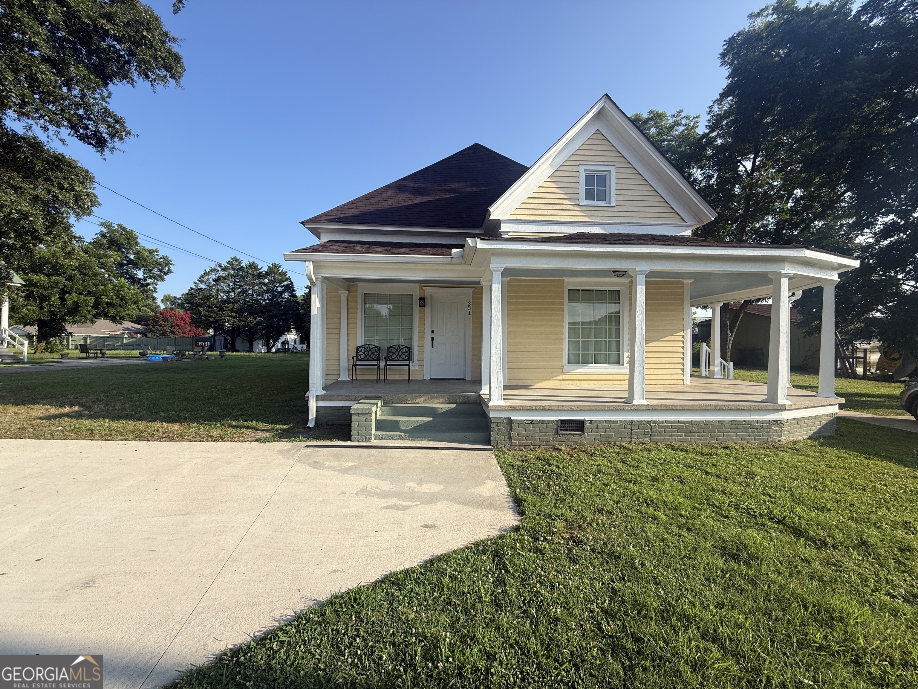 331 College Street Royston GA 30662