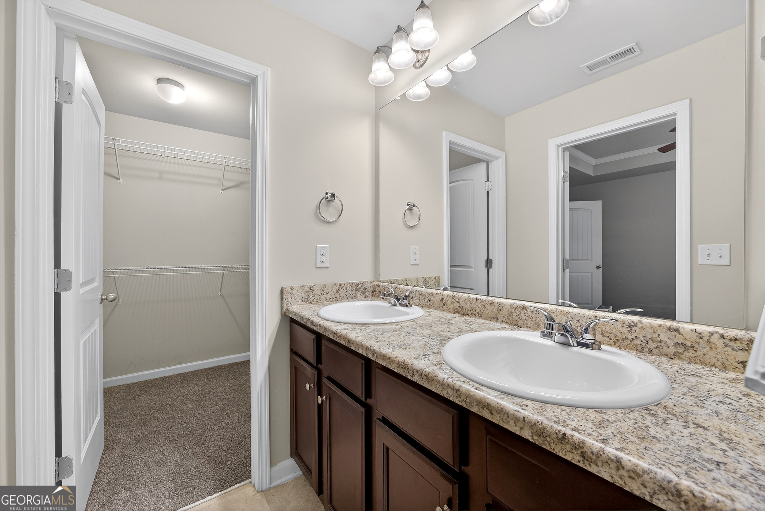 4497 Ravenwood Drive Union City GA 30291