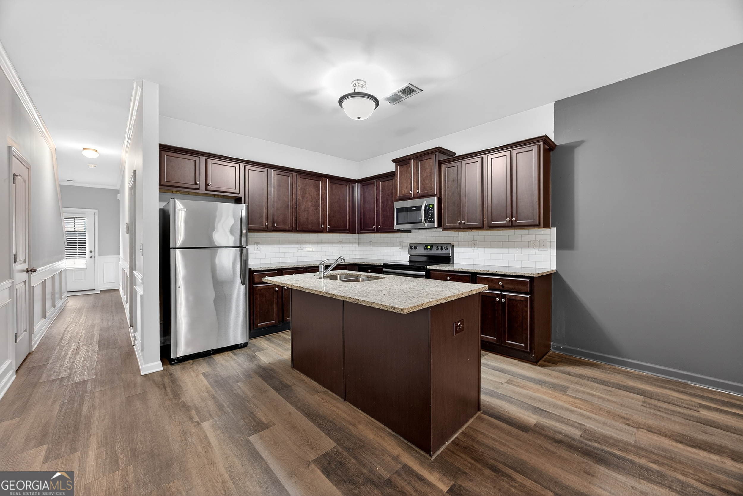 4497 Ravenwood Drive Union City GA 30291