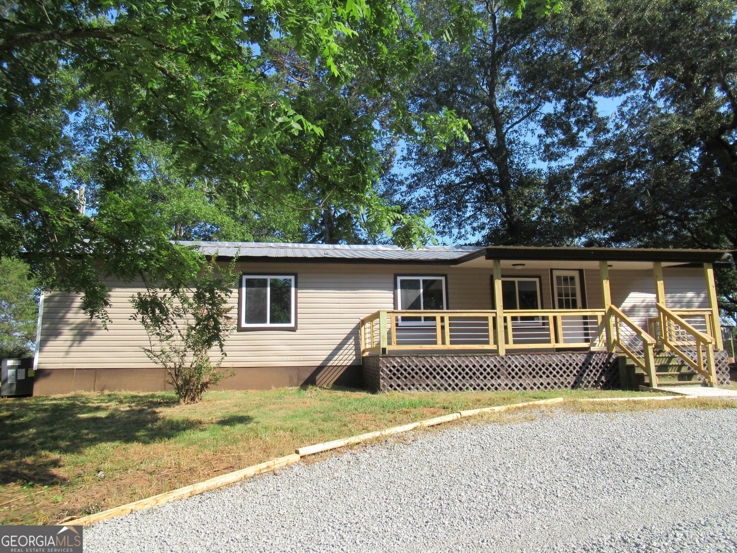 1379 Sam Craven Road Cleveland GA 30528
