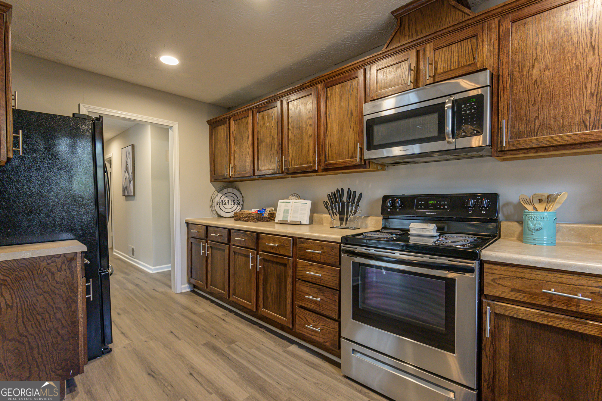 196 Etowah Drive Cartersville GA 30120