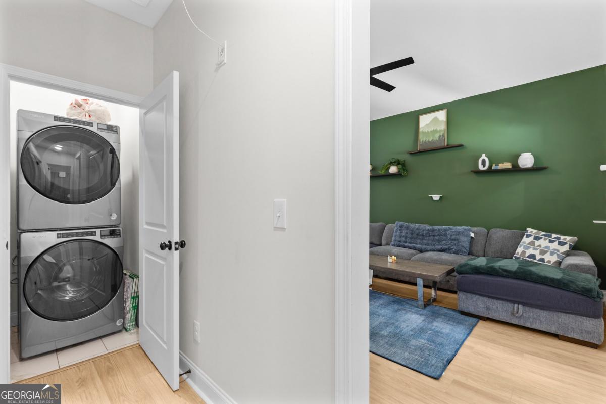 624 Robert Street NW Atlanta GA 30318